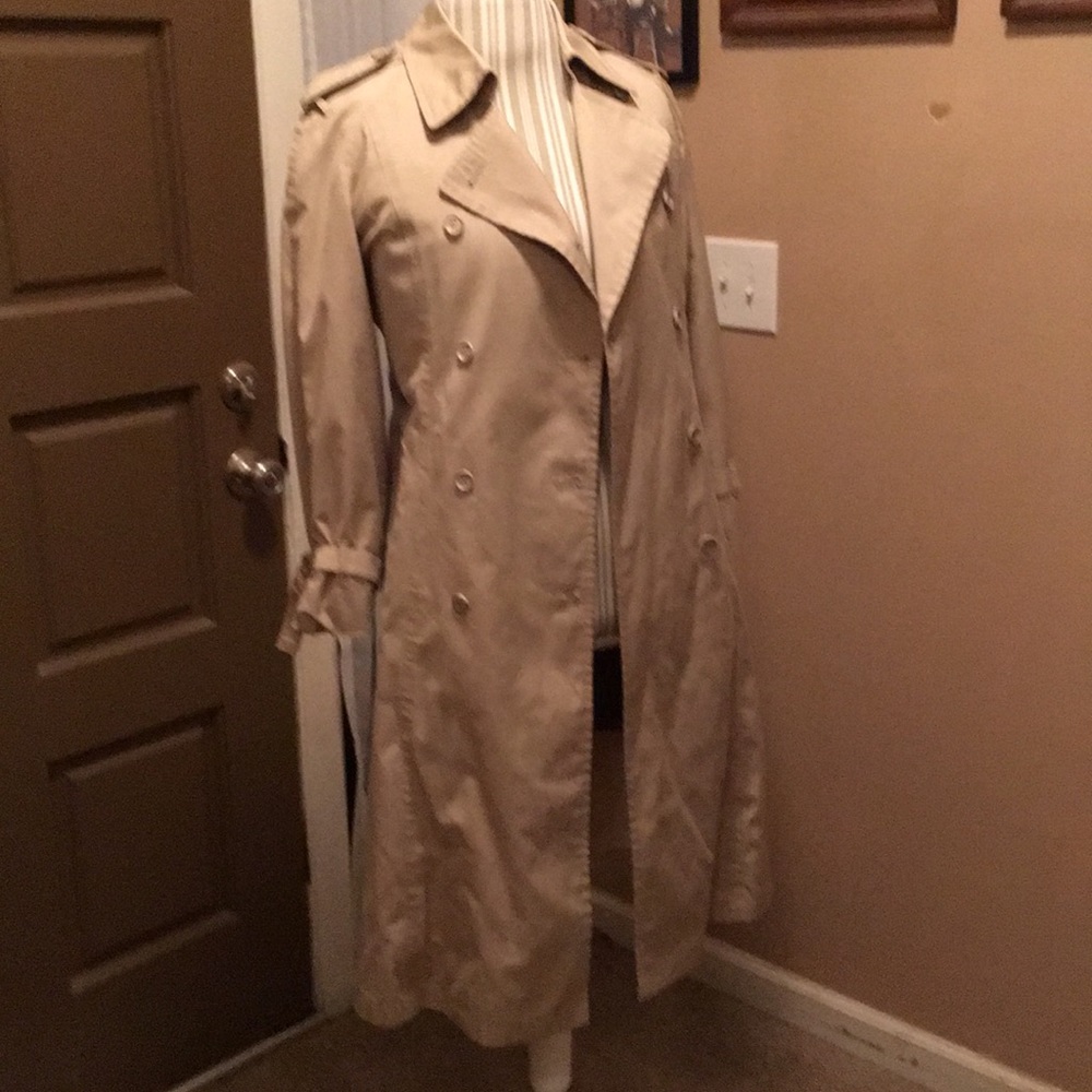 Trench coat